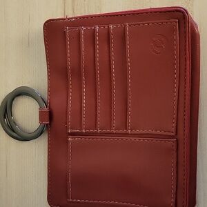 Pouchee Burnt Brown Outback Leatherette Purse Organizer/Wallet